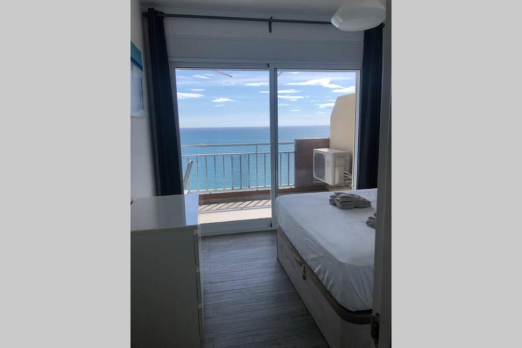 Mediterranean Suite First Line Beach Costa Del Sol Fuengirola Eksteriør billede